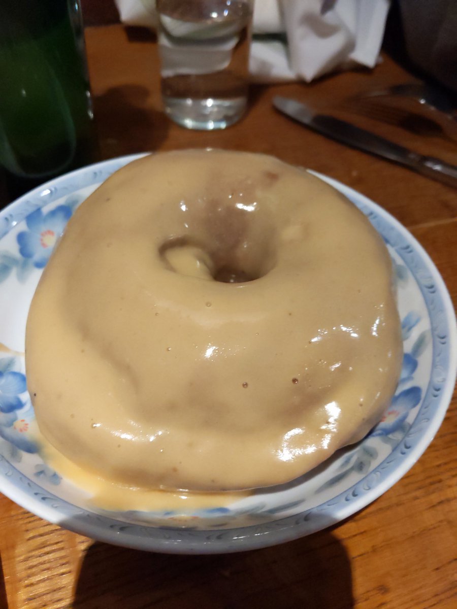 HilaryPoriss's tweet photo. I ate a lot of this. #NoRegrets #SomeRegrets https://t.co/oraZhxVjPQ