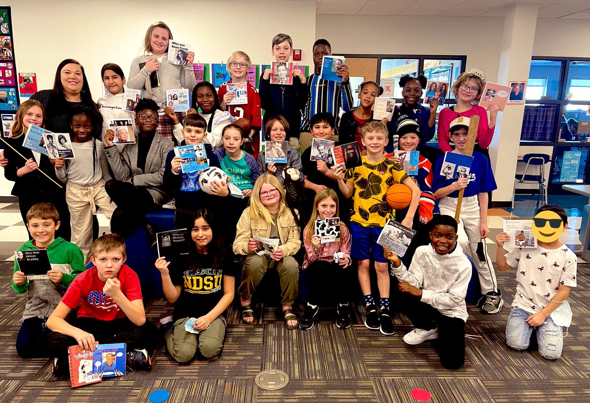 MrsJohnsonSGR4's tweet photo. I am so incredibly PROUD of these 28 AMAZING 4th graders! They researched, read, wrote, and created incredible biographies that they shared today at our LIVE Wax Museum!! #4thgraderocks #SpudPride @sgrspuds https://t.co/0ooWIH4w5D
