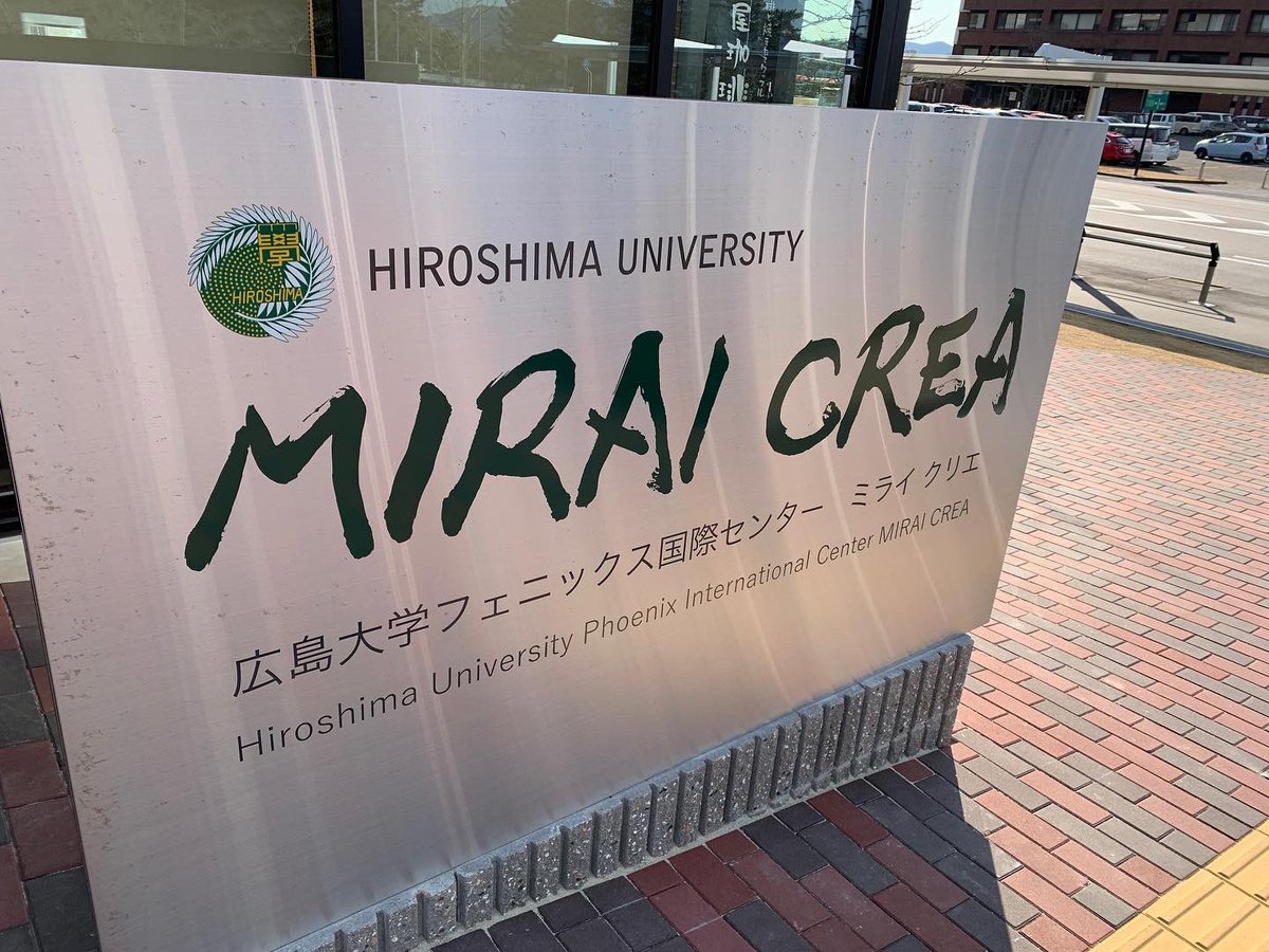 CTomotasu's tweet photo. 今日は広島大学で開催されてる「呉.しまなみ魅力発信プロジェクト！〜おいシーサイドR185〜」の商談会にきてます🍋
たくさん成約につなげられようにがんばります💪

レモン微パウダー、粗粉末、生レモン(冷凍)、ドライレモン(規格外)など、原材料も販売してます。
☎️0823-22-1443☎️ https://t.co/4yzndFBcK4
