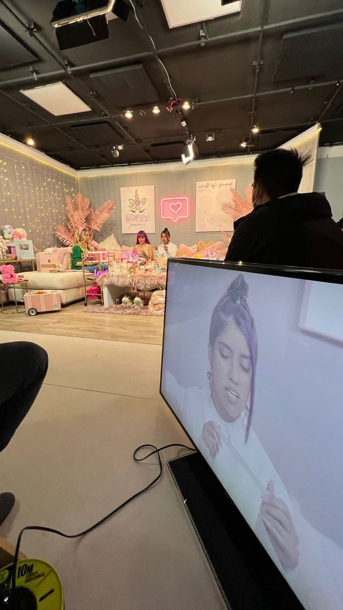 ImLuiss01's tweet photo. Comenta este tweet con una foto de que estés viendo @pinkypromisetv
#MusasEnPinkyPromise
Te dejo el link de canal para que puedas verlo: https://t.co/Iu6AuubQuW https://t.co/mMfrLvCCrl