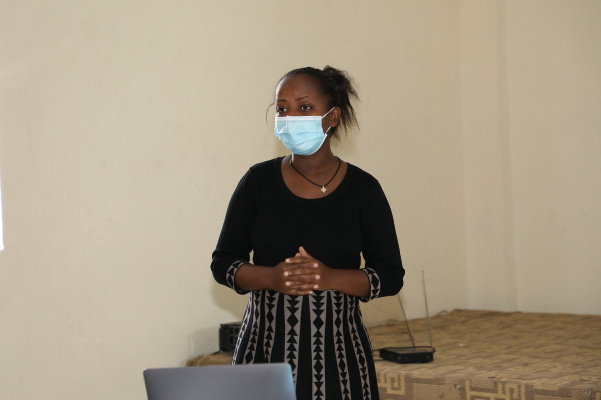 SPHMMC_Official's tweet photo. SPHMMC, in connection with Safe Motherhood Month, hosted a half-day journalistic training on  maternal health at Washington Hotel last today. The training was attended by over 30 journalists from gov. and private media houses. 

 This training  in collaboration with the  SPIRHR. https://t.co/t2vecHTBH5
