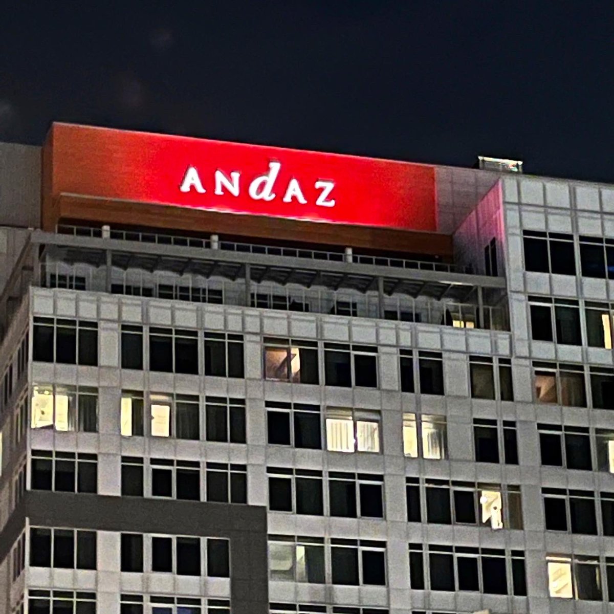 @andazottawa is shining red this month in support of the <a href="/HeartFDN/">Heart Institute FDN</a> to help raise awareness for heart health.❤️
February is heart month in #Ottawa and all donations made to the <a href="/HeartFDN/">Heart Institute FDN</a> will be matched by our amazing community sponsors.
#LightTheTownRed #givewithheart