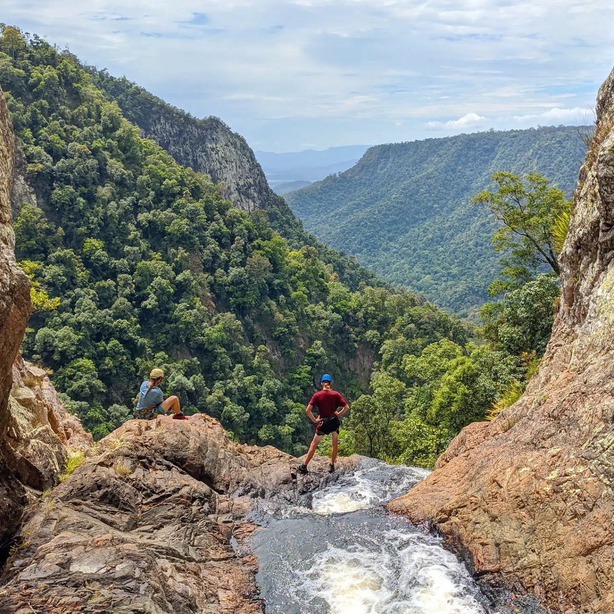 TownsvilleAus's tweet photo. It's the perfect time of year to venture out to one of our many waterfalls to escape that summer heat ☀️💧

How awesome is this shot! 📸: @luenwarneke

#hinchinbrookisland #hinchinbrookway #townsvilleshines #thisisqueensland #seeaustralia https://t.co/pkh6kragt2