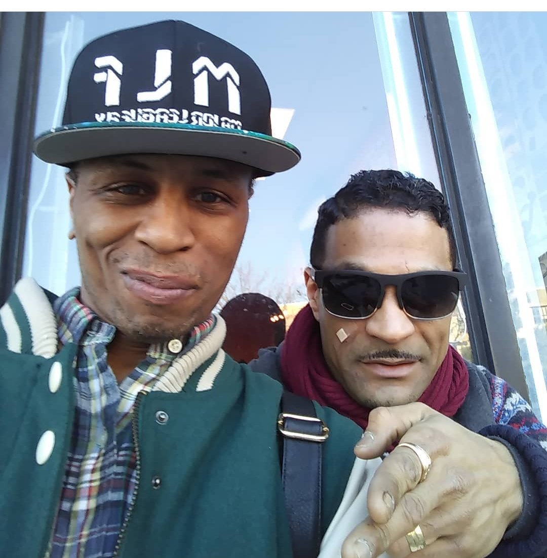 Baryoutoodeath1's tweet photo. #throwbackpix @TMoneybazz and Respect Life Latin Mobb https://t.co/eTVA4pdRax