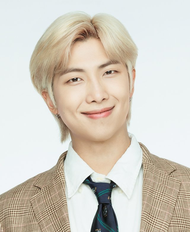 ZZerrato's tweet photo. @dooly_king @BTS_twt I vote #Butter as the #BestMusicVideo at the 2022 #iHeartAwards! @BTS_twt https://t.co/iy3EazFSCs
