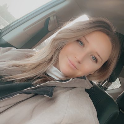 sarahhdavidsonn's tweet photo. #NewProfilePic https://t.co/mH2eoJ0Cn9