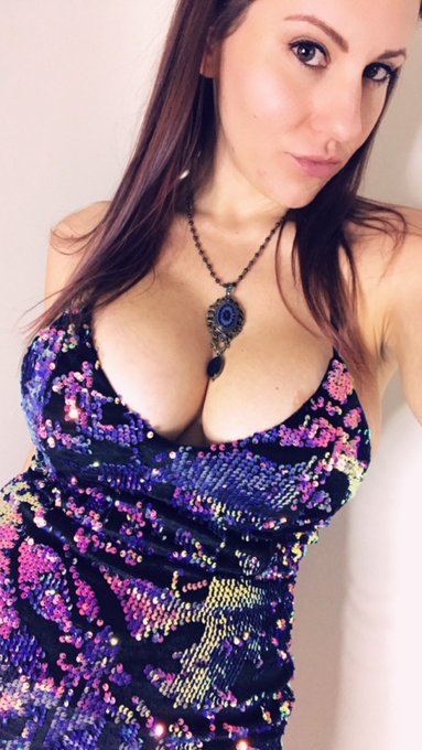 Oh. Hello. https://t.co/gPZqG3NqA1