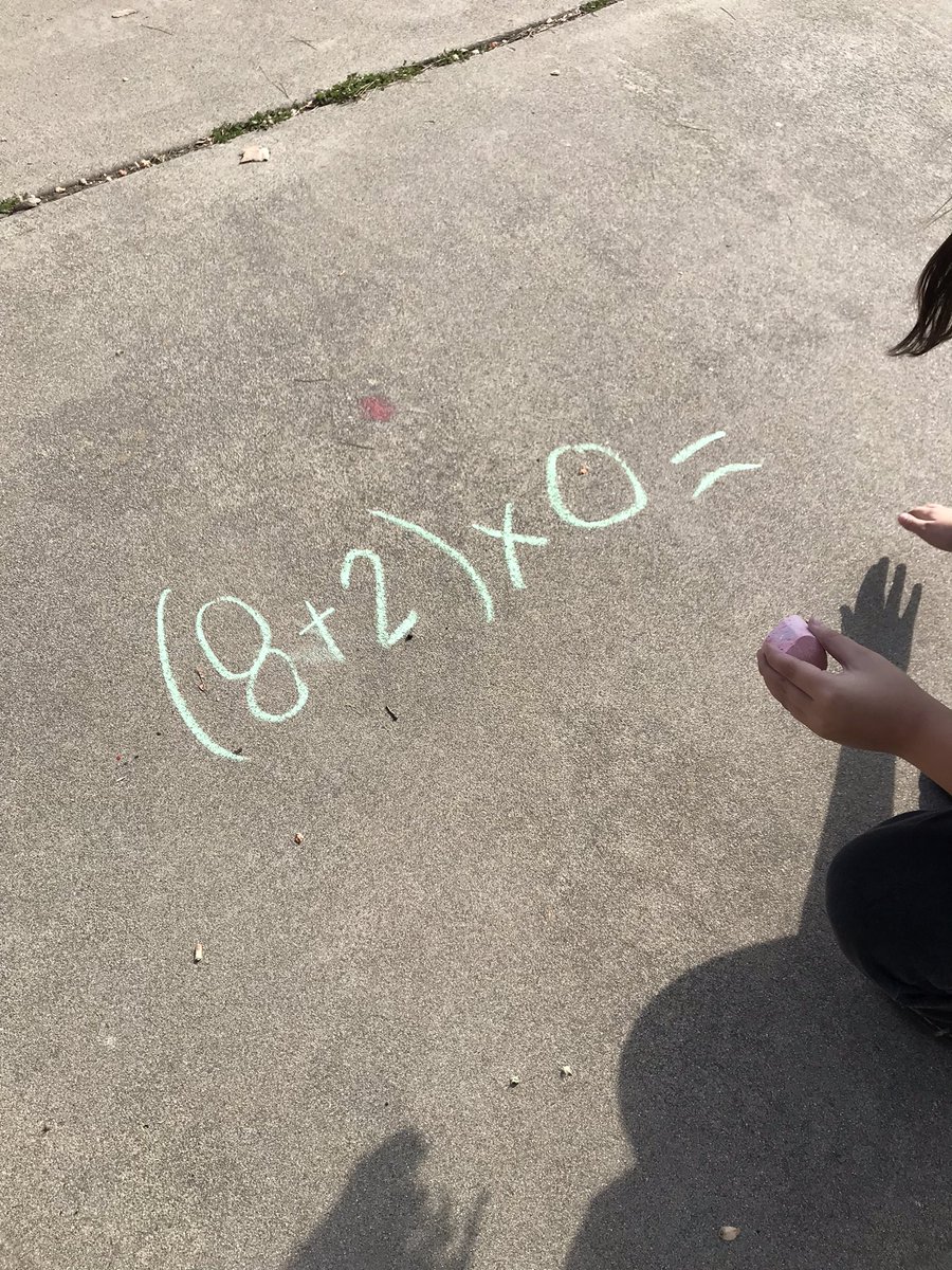 RaineyTeacher3's tweet image. Beautiful day to take math outdoors. @rcsdsargeant #orderofoperations