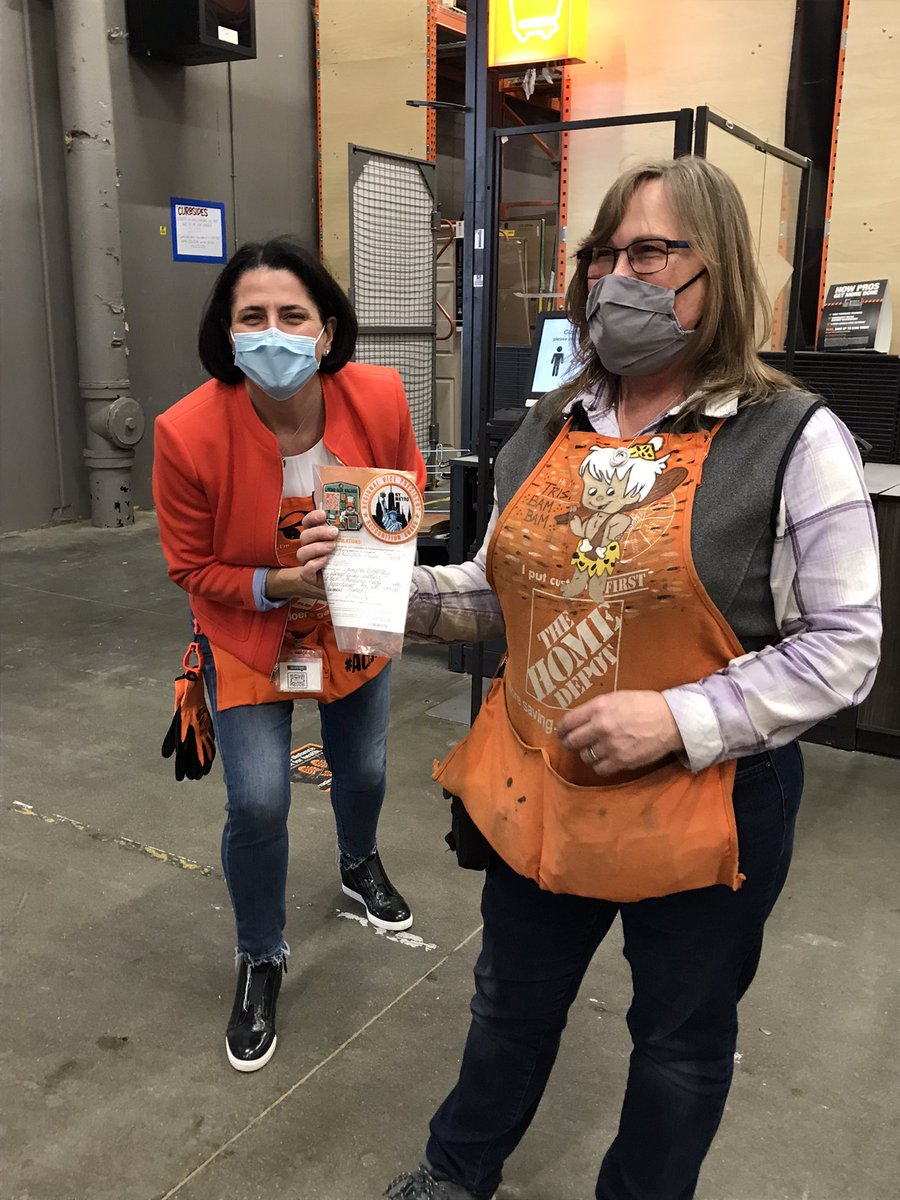 James Eng (@jameseng16) on Twitter photo Congratulations to Trish recieving her RVP Recognition Homer Award today from Ro!!!
<a href="/enekaD82/">Eneka</a> <a href="/FelixRamirezD82/">Felix Ramirez</a> <a href="/TAMMYTTEE/">Tammy CXM</a> <a href="/PooleLamond/">Lamond Poole</a> <a href="/Ckavanda/">Caroline Kavanda</a> <a href="/msvanessia/">Vanessiawalker</a> <a href="/CiniglioR/">Ray Ciniglio</a> Congratulations to Trish recieving her RVP Recognition Homer Award today from Ro!!!
<a href="/enekaD82/">Eneka</a> <a href="/FelixRamirezD82/">Felix Ramirez</a> <a href="/TAMMYTTEE/">Tammy CXM</a> <a href="/PooleLamond/">Lamond Poole</a> <a href="/Ckavanda/">Caroline Kavanda</a> <a href="/msvanessia/">Vanessiawalker</a> <a href="/CiniglioR/">Ray Ciniglio</a>