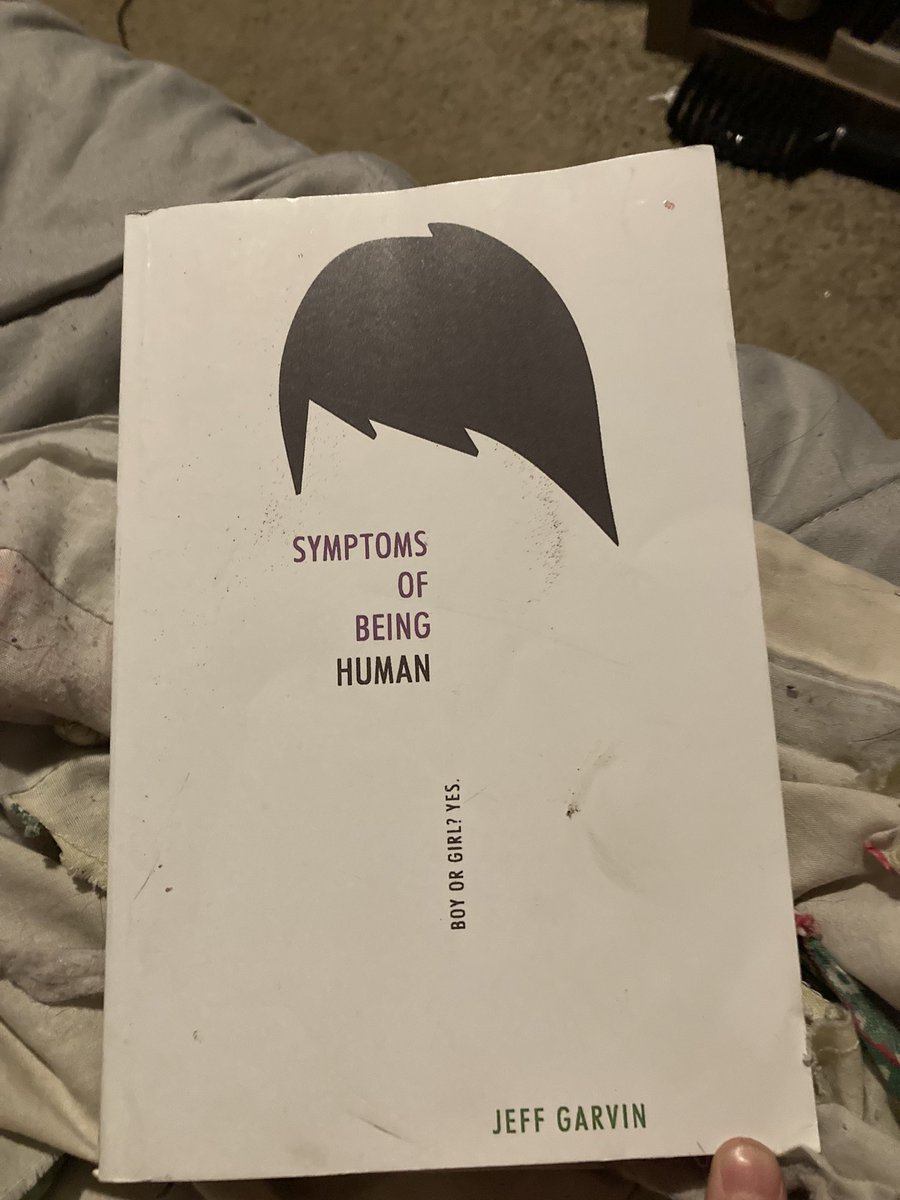 bellamy_dawes's tweet photo. Just finished reading this gem. I have no words. It’s such a beautiful book. As someone who’s agender, I feel myself connected to Riley’s character a small bit. Thank you for writing this masterpiece, @jeffgarvinbooks. #SymptomsOfBeingHuman #genderfluid #lgbtbooks #jeffgarvin https://t.co/unkGOmYegv