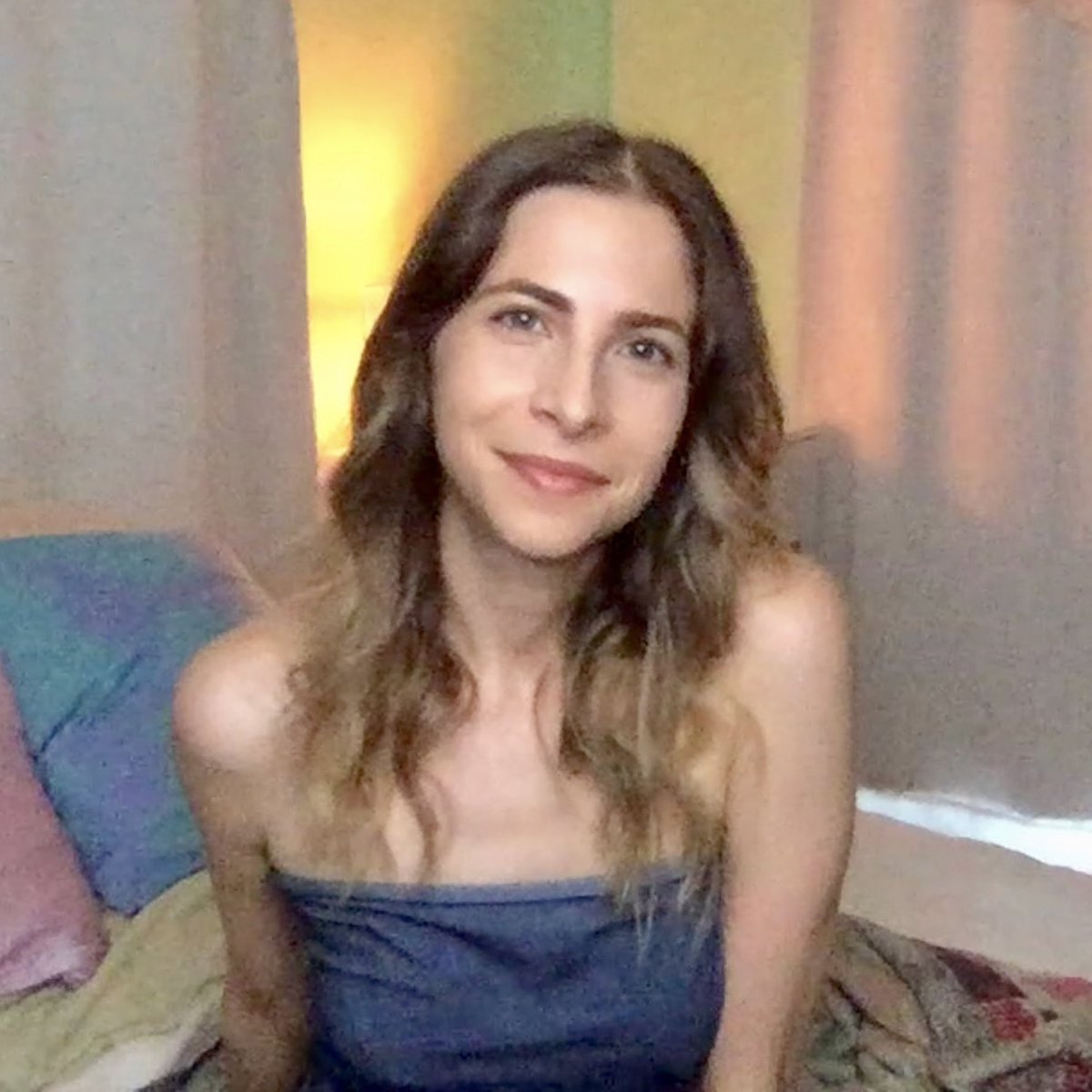 katlgreen's tweet photo. New ASMR video✨ Why don’t we talk about how to help you better relax? I’ve got six easy tips for ya! https://t.co/P8iuQboDp3  💜

#ASMR #relax #anxietylife #mentalhealthsupport #stressrelief #relaxation #selfhelp #anxiety #selfcare #MentalHealthMatters #whisper #asmrvids https://t.co/pAQf47842a