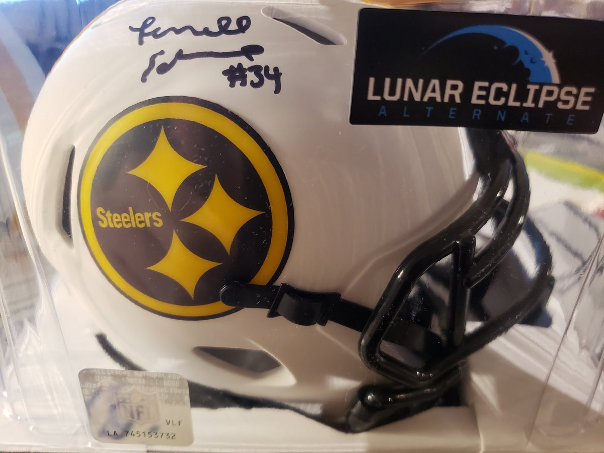 #SmokeBreaks / Mitch Mazur tweet media