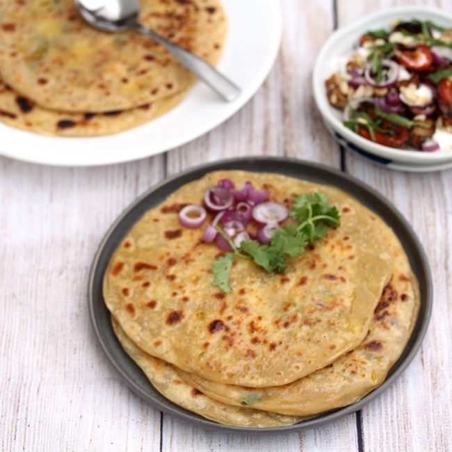 spicechronicles's tweet photo. Between the weather and going to the dentist tomorrow, I am a little anxious. Making parathas or anything with dough calms me down. What about you? So Paneer Parathas it is,
https://t.co/KRxX7igpkO
#paneerparathas #paneer #flatbreads #indianhomecooking https://t.co/qhPw8aCR0F