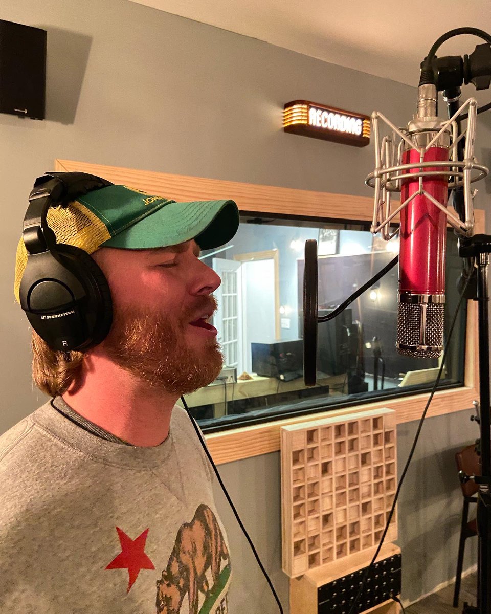 ral_prod's tweet photo. It’s been a busy week here at #ralproductions tracking guitars, drums and vocals https://t.co/CS5MaFcKDR