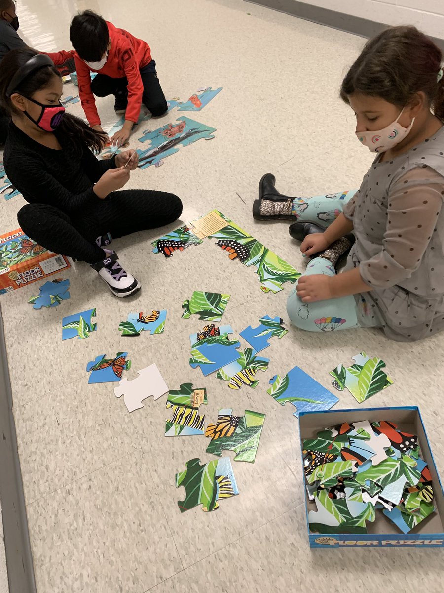 Mrs. Moulder tweet media