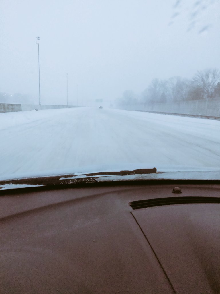TheWonnenOnlee's tweet photo. This was my view in #Columbus driving home at 6pm. #iceshield #slipnslide I pulled my e brake and did many a #powerslide
Crazy. Hope I get to work tomorrow. https://t.co/TkEjqzpYy4