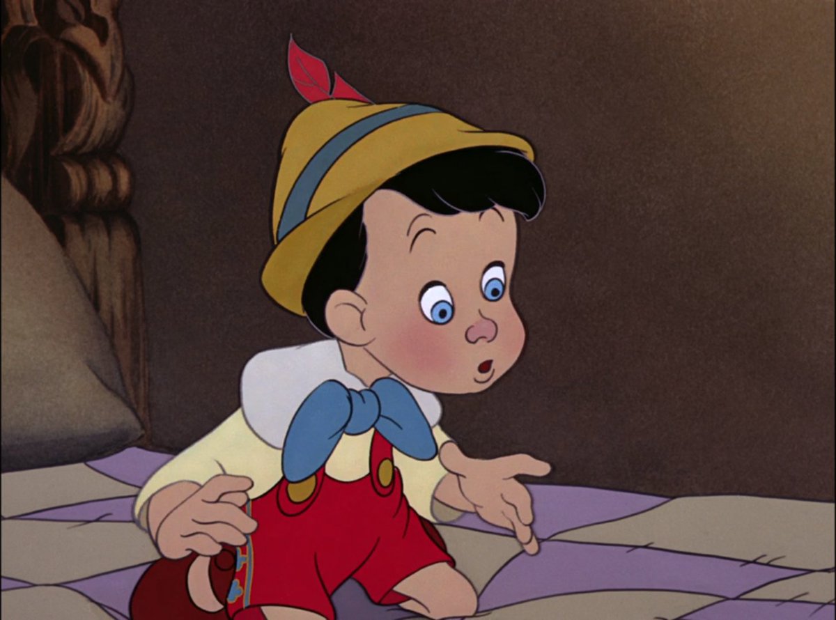 DisneyOfTheDays's tweet photo. Today's Disney Character of The Day is Pinocchio from Pinocchio! https://t.co/HOT2t48tb8