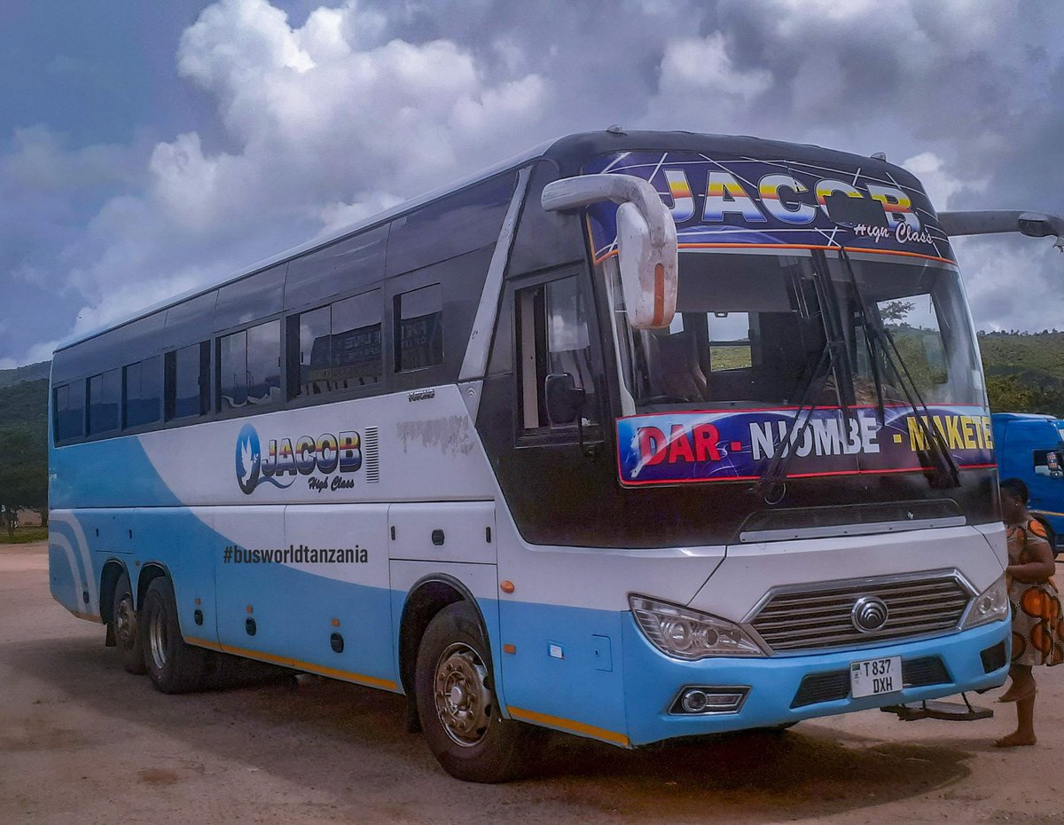 BusWorldTZ's tweet photo. It's Friday ๐ฅ
๐ T 837 DXH
#JacobHighClass
#busworldtanzania
David ๐ธ https://t.co/CIgGdKcQU5