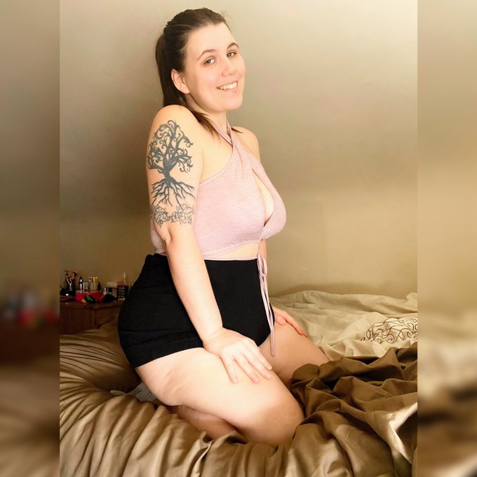Any loves wanna do any SFS air LFL on onlyfans? Ibm https://t.co/zlVgpARdjS<a href="/tag/newprofilepic"class="tags"><span>#newprofilepic</span></a>