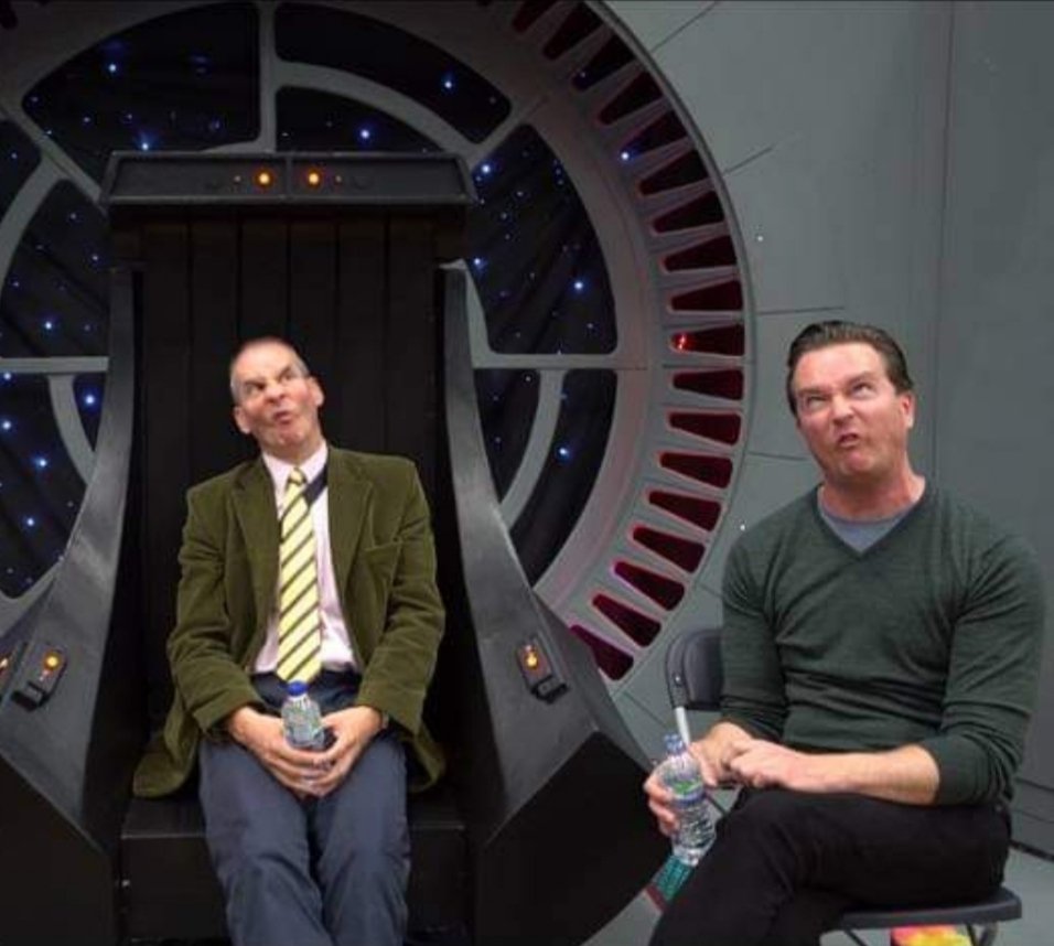 CBarrieFans's tweet photo. #chrisbarrie @RealMarkDexter #RedDwarf #arnoldrimmer #howardrimmer #faces #conventions https://t.co/8NrYxQZj2C