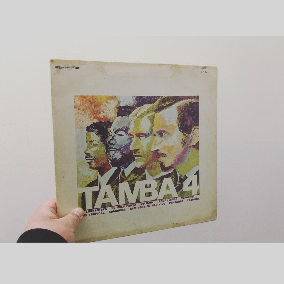 takechas's tweet photo. 【 本日の" 店頭 "オススメ / Recommend Stuff 】

（´-`）.｡oO ( 各種ブラジル系ディスク・ガイドでも絶賛される逸品！タンバ4のメキシコ・オンリーORFEON ORG盤(実はなぜかJPN盤も存在することも知られていますね) )

#レコード
#tamba4
#タンバ4 https://t.co/8THzbApDTL