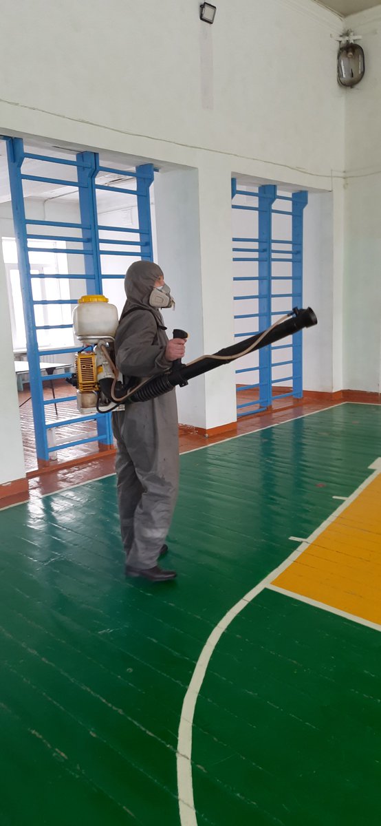В здании учебного корпуса колледжа проведены мероприятия по заключительной дезинфекции с применением дезинфектантов, рекомендованных для применения в отношении COVID-2019. Обработаны учебные кабинеты, спортивный зал, холлы, коридоры, буфет.