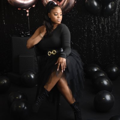 PrettyEvey's tweet photo. #NewProfilePic https://t.co/QOferpE0SN