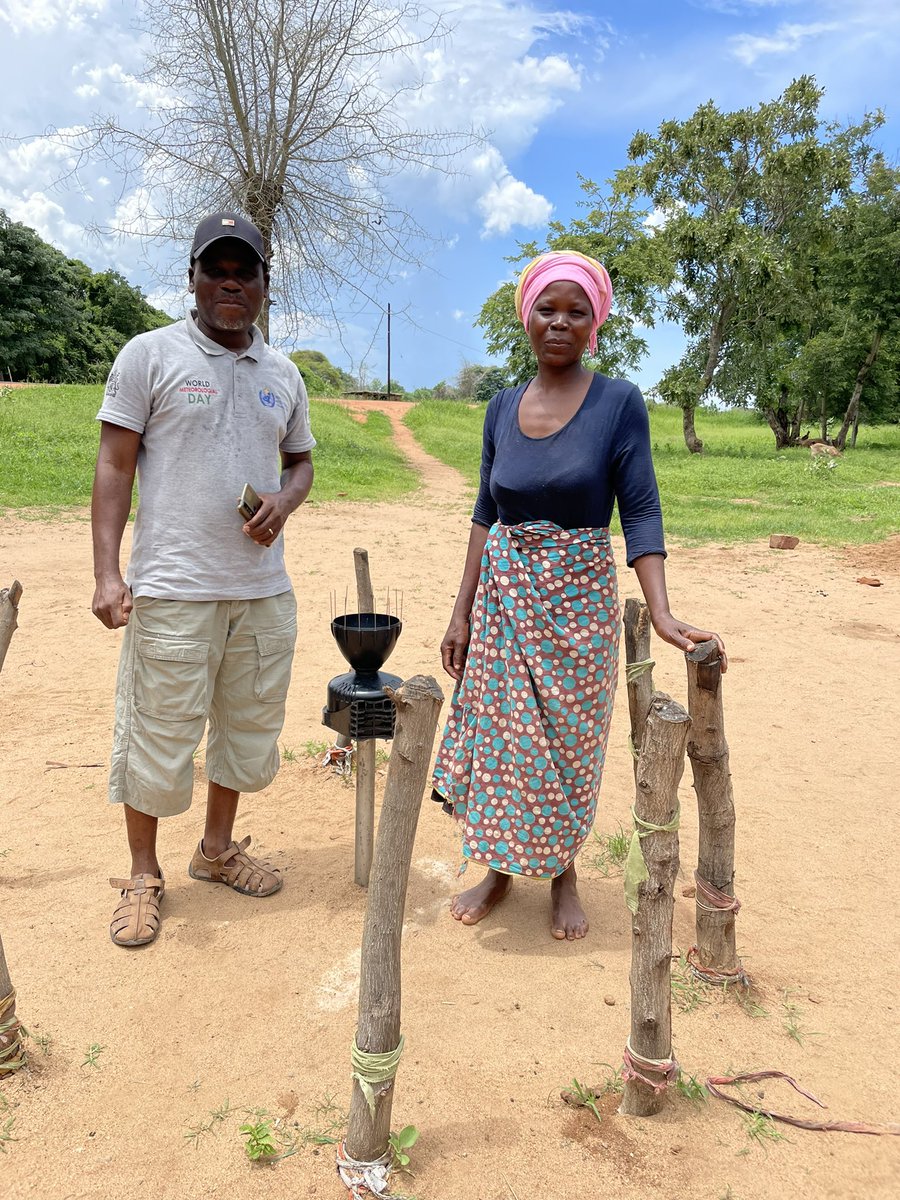 Anastasia__mw's tweet photo. On a maintenance trip for Malawi CBFEWS telemetry station: first stop and the Data upload unit caretaker is a lady. One of the sessions for the training this week focused on gender considerations for CBFEWS. @RCMRD_ #DoDMA @icimod #SEE https://t.co/jk6vkmg1OD