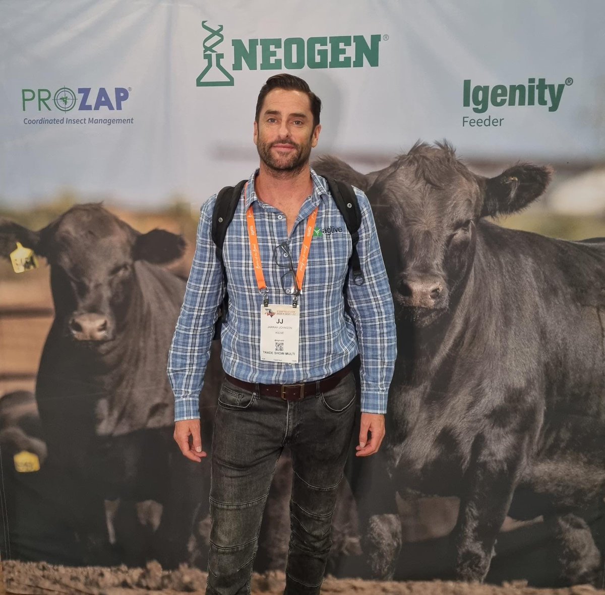 PaulRyanAglive's tweet photo. Awesome experience at #CattleCon22!
For the final day of the conference, Aglive's team got busy bridging alliances for 2022, as well as attended insightful ranch how-to sessions.
https://t.co/d2JUomyd82
#cattlecon #cattle #cattleindustry #DNAscience https://t.co/HF50vLgsU7