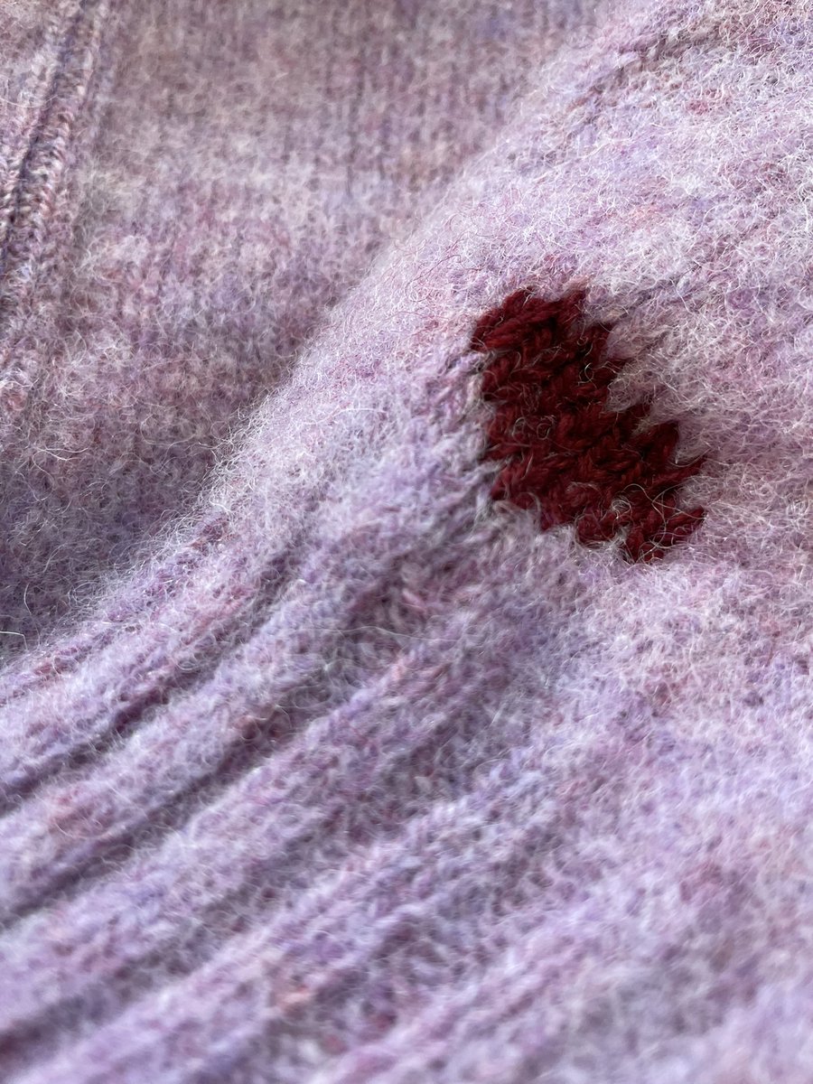 genevieveknits's tweet photo. Spreading the love &amp; raising money for charity. 
Telling someone you care shouldn’t happen just one day a year, remind them with every wear that you care ♥️

Donating  10% of all ♥️ socks &amp; £3 of all hand embroidered ♥️ to @MindCharity via @workforgooduk 

https://t.co/sRapueskaE https://t.co/eOFnjDC7ZQ