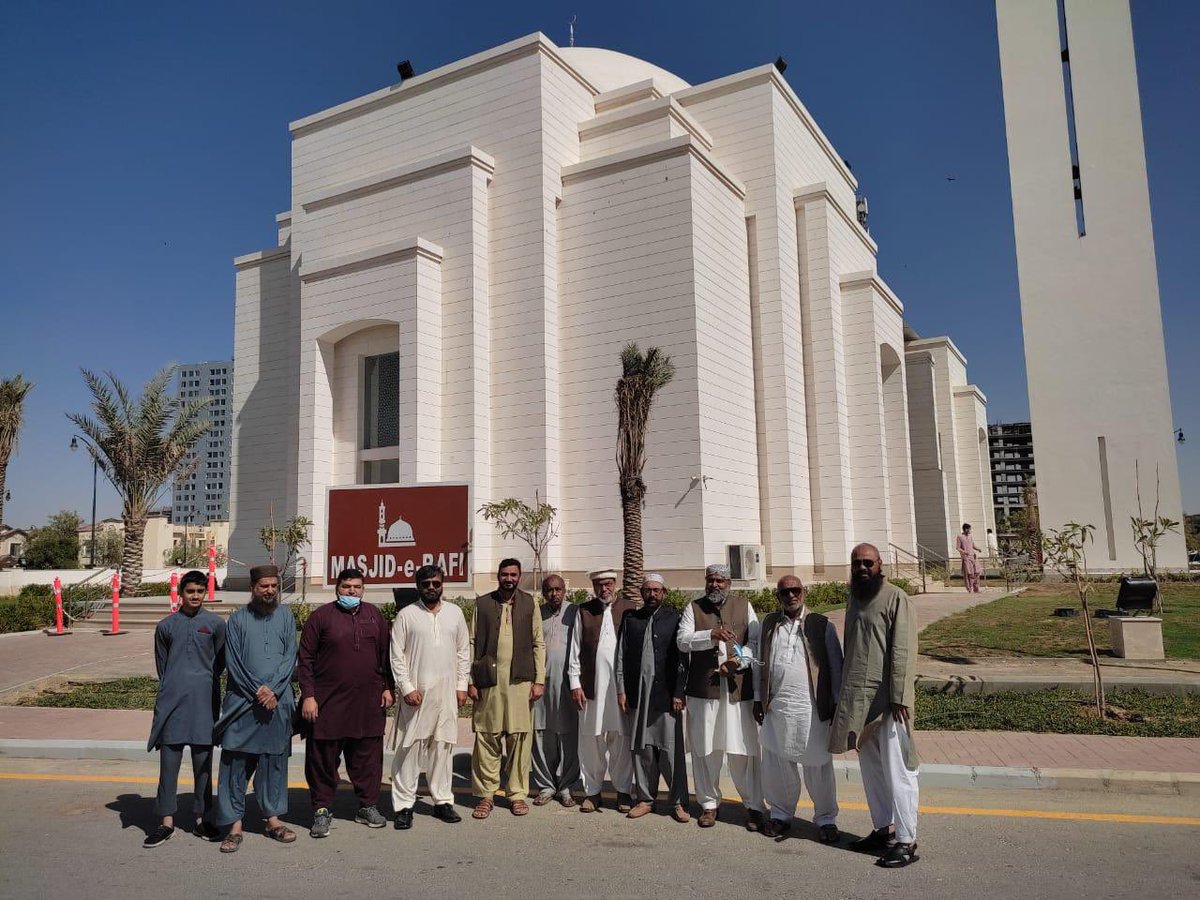 BTKMletuslive's tweet photo. Masjid e Rafi at Prescint 2 opened up today for the residents to offer their namaz. In the picture we ha e our #btkmketuslive warriors.
@BTKUpdates @BahriaTownOffic @BahriaTownToday @azfar392 @MajorShafqat @MaqsoodAkram @saimafasih https://t.co/EQbEH7v1ND