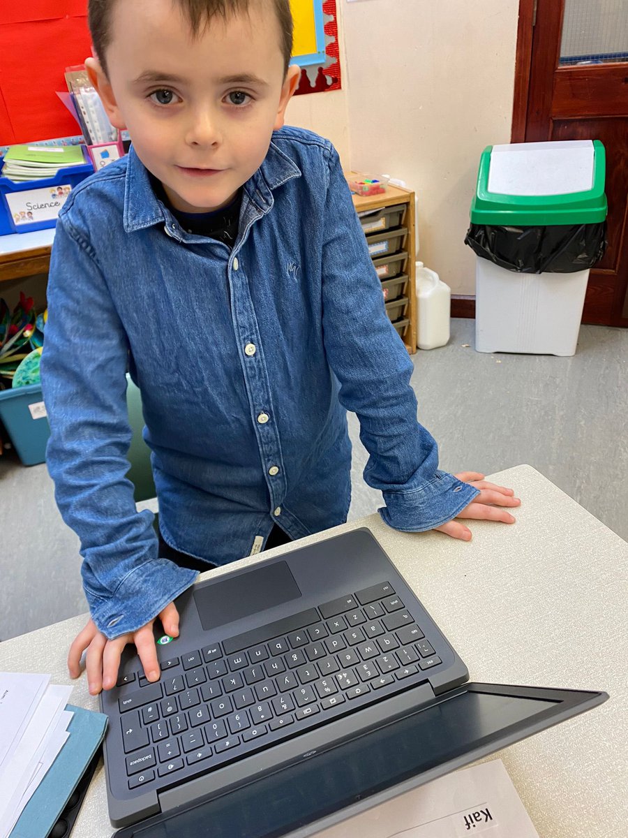 Fosse_TMET's tweet photo. 🎸🎸🎸The rockstars in 2G are battling hard against 2J. Who will win? #fosserocks https://t.co/KUPkCE1q4p