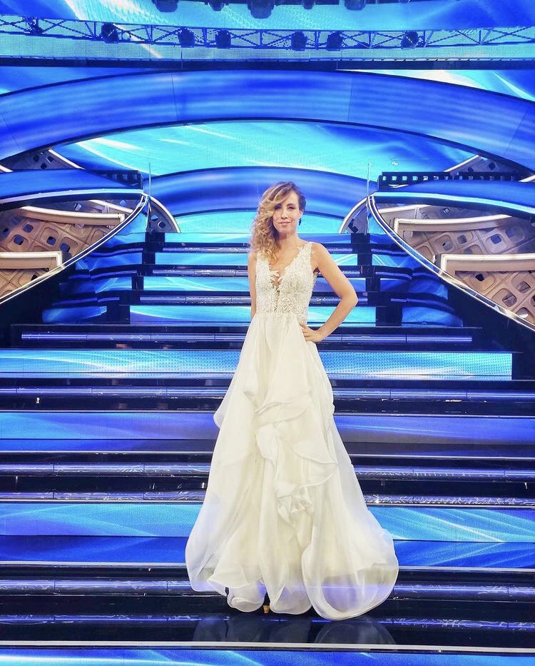SMUnitedArtists's tweet photo. Our Monica Hill in #Sanremo2022 💙🇸🇲 #MonicaHill 💙🇸🇲 https://t.co/ZKQsMyawjd
