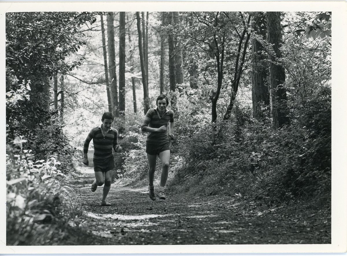 PFdn_Archives's tweet photo. As shown in this wonderful promotional photograph of Kevin and Sean Hardwick from the 1970s, Princethorpe's grounds lend themselves perfectly to #SchoolRunning! Between the Mile Walk & the hills around Switzerland, it is certainly enough to keep the pupils fit! @SchoolArchives1 https://t.co/uiOjsTDM77