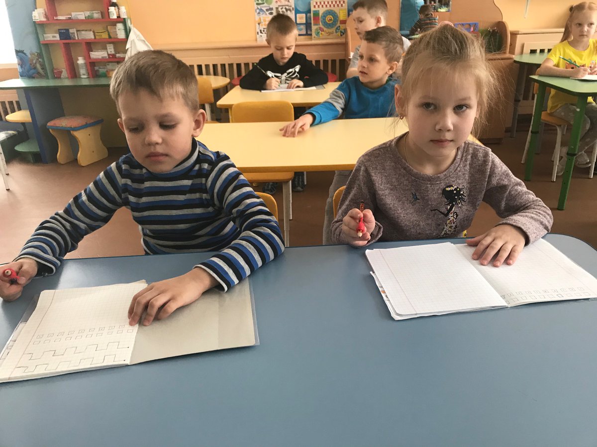 Подготовка дошкольника к обучению в школе это очень важный процесс, необходимый для формирования личности будущего школьника. 👫📚✏️Старшая группа « Лучики».