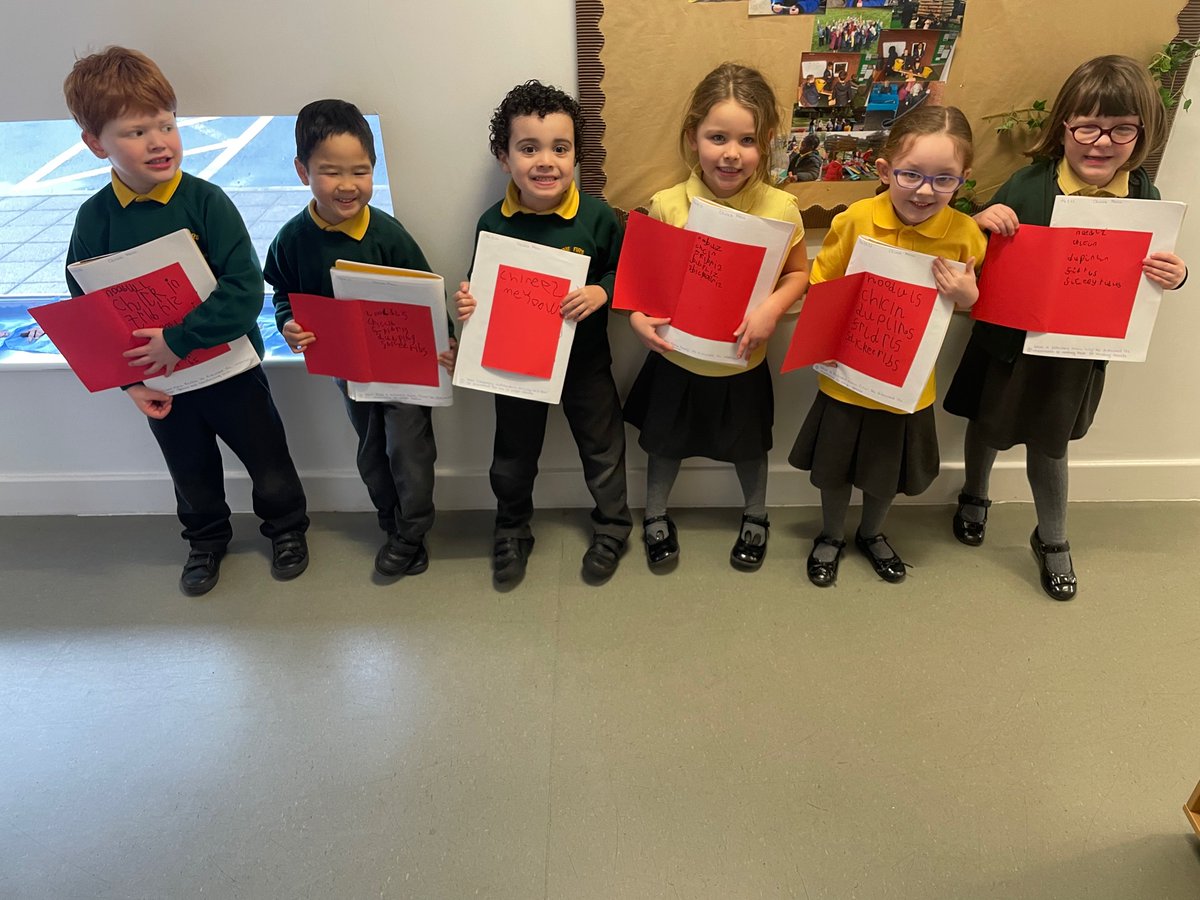firsprimarysale's tweet photo. #RecLC This week, we’ve travelled to China to learn all about Chinese New Year. We even created our own menus… yummy! #FirsWriting https://t.co/iUZs4rbiKd