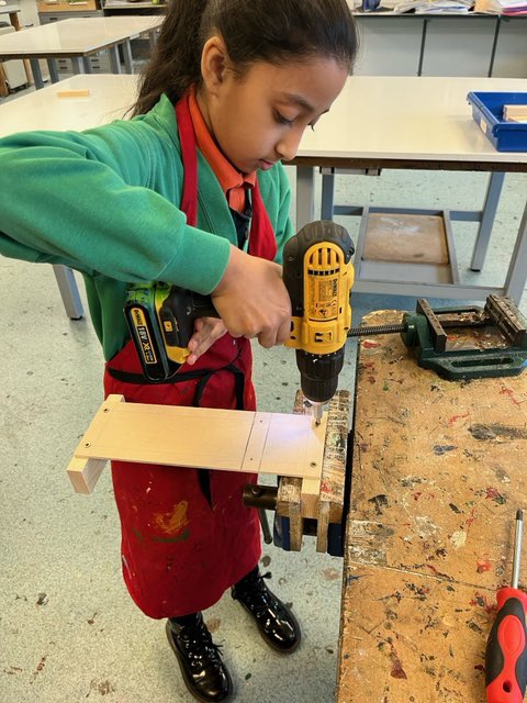 primary_ba's tweet photo. Lots of precision and concentration from year five this week who are busy prepping for their trebuchet’s! #Heppdt #DesignThinking #woodworking https://t.co/b8Y1a9jnB2