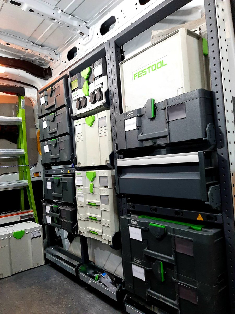 Oui, toutes vos mallettes sont 100% compatibles avec les aménagements bott Smartvan… Surtout celles dotées du système de verrouillage T-loc comme les Systainer³ de chez Festool 😉 

RDV ici : bit.ly/3rqoQgz

#aménagementdevehicules #festool #bottsmartvan #worksmartbott