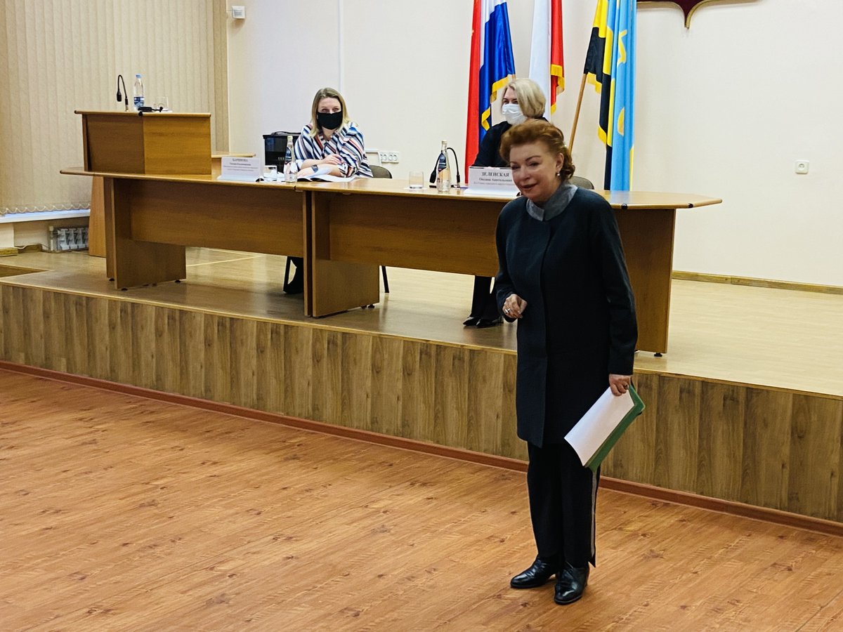 Сегодня прошло долгожданное заседание Совета общественности городского округа Отрадный 👍
Общественники рассматривали положение об организации общественного контроля на территории города, которое позволит жителям Отрадного вступить в ряды общественных контролеров  ⭐️