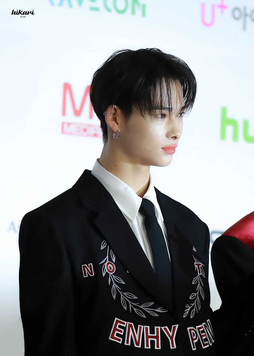 211202 AAA 
⁡
✨

#니키 #ENHYPEN #ENHYPEN_NIKI #엔하이픈 #엔하이픈_니키 #ニキ