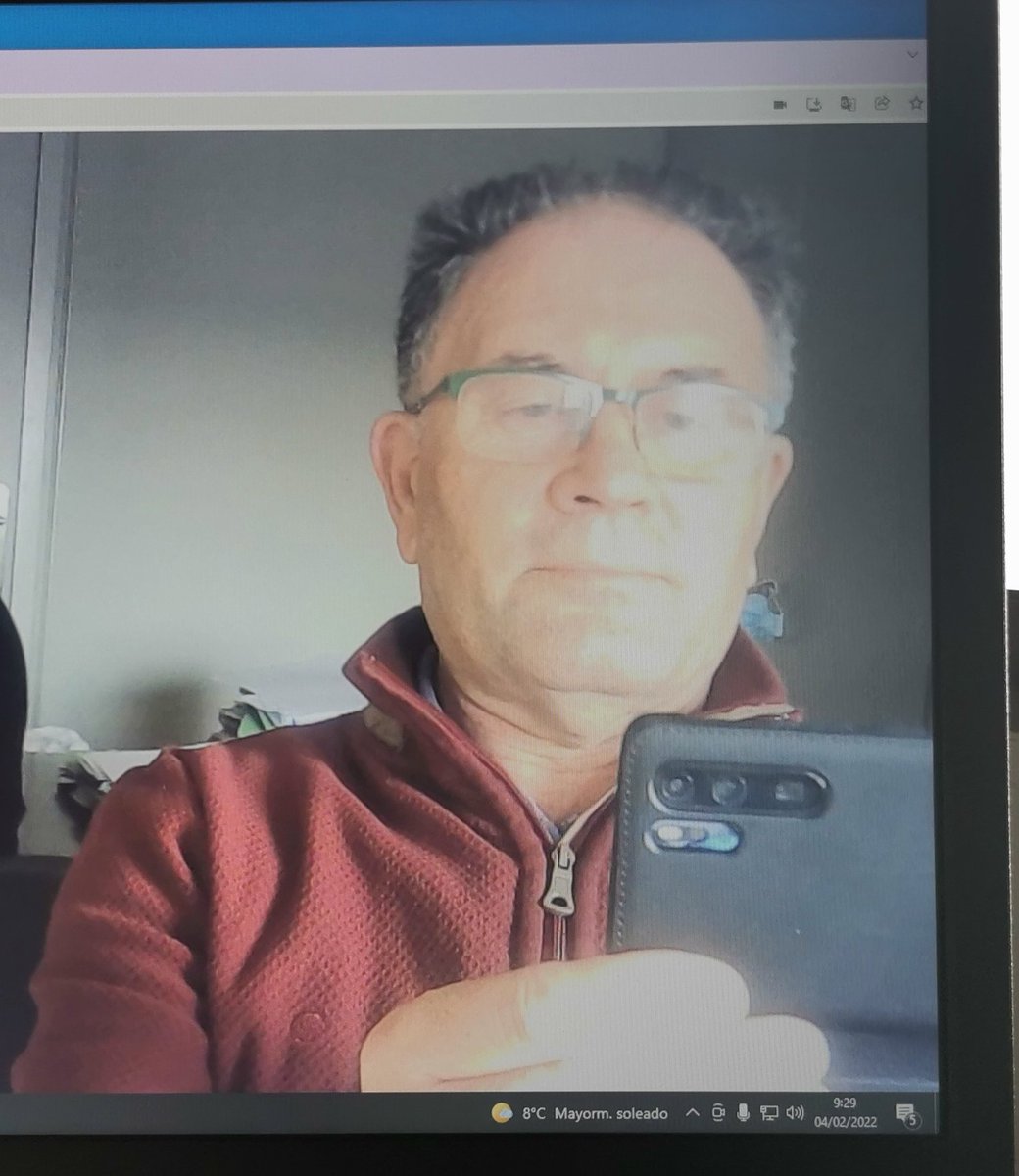 Avui al nostre portaveu <a href="/antoniolopez555/">Antonio López✊️</a> le han fet una entrevista a <a href="/beteve/">betevé</a>, com <a href="/MareaBlancaCAT/">Marea Blanca CAT</a> per parlar del aument de persones amb mutuas i perquè?