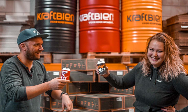 Het Tilburgse biermerk <a href="/kraft_bier/">KraftBier</a> heeft mooie plannen voor de toekomst. Ze hebben via <a href="/CrowdAboutNow/">CrowdAboutNow</a> een crowdfunding opgezet om de brouwerij tot een nog groter succes te maken. #crowdfunding #brouwerij #tilburg
biernet.nl/nieuws/tilburg…