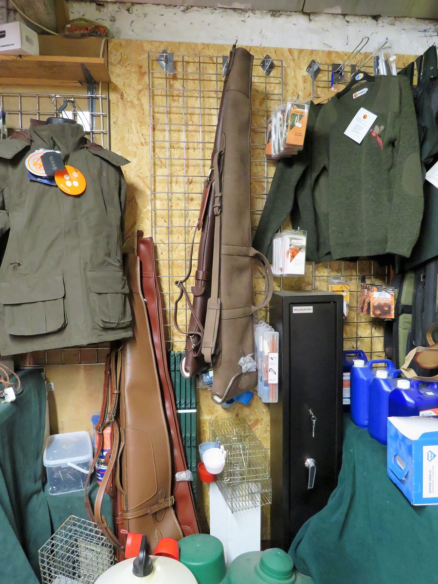 GamekeepLTD's tweet image. All you need in perfectly matching shades of greens and browns!
#OutdoorKit #Gamekeep #Teesdale