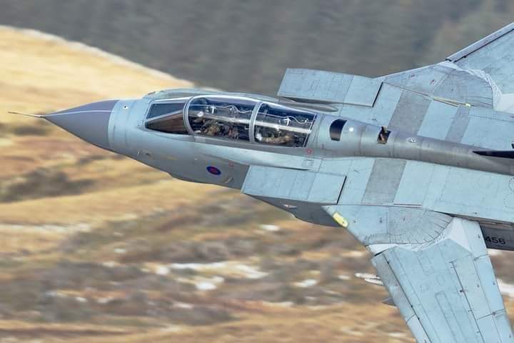 TornadoFlying's tweet image. Air Team Canon