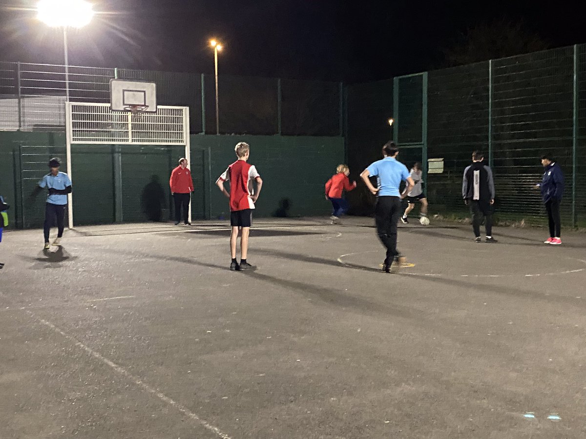 Salisburyrovers's tweet photo. Back to the Friary tonight: just kids playing for free.

Refreshing in a youth sports world where so many try to make money  - from play to conversations - simple things are packaged &amp; sold back to us.

If kids are really allowed to play their way, you’d need none of it. https://t.co/ymw1a0mDDA