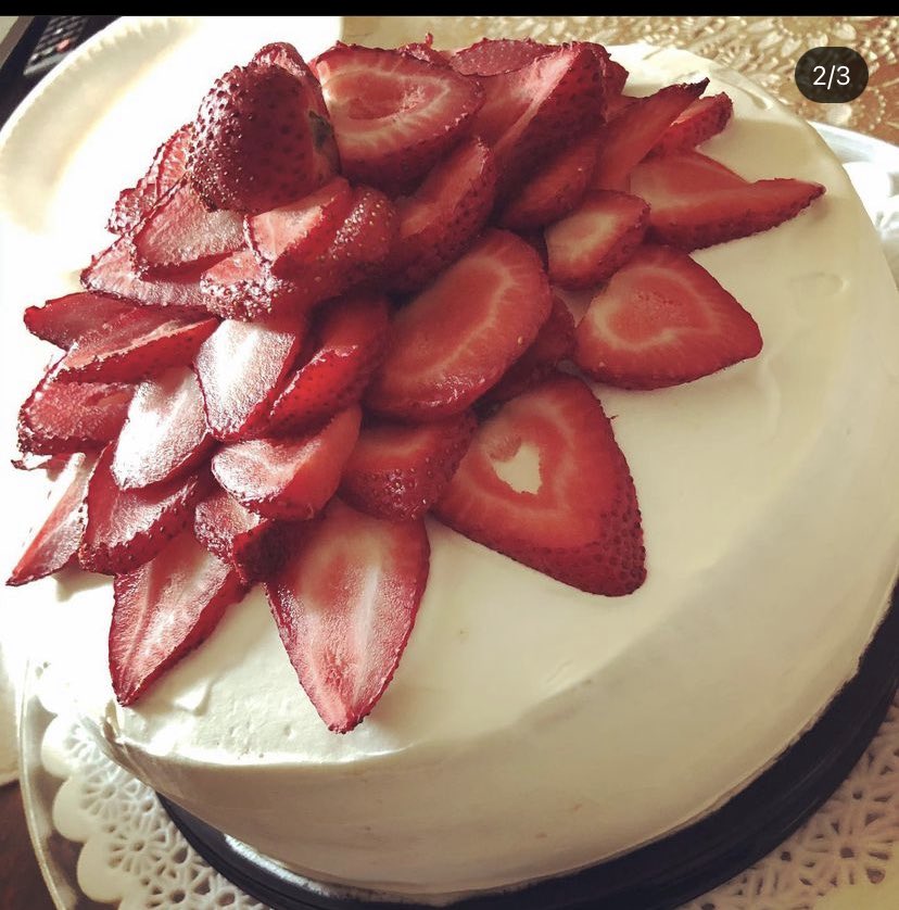 scaramel01's tweet photo. Regala un detalle original este 14 de febrero. Cupcakes, pasteles, galletas, pavlovas de frutas, bombas de chocolate y más.PROMOCIÓN: 15% de descuento al llevar la 2da caja de cupcakes para este 14 de febrero. Recuerda pedir con anticipación!! @En_laDelValle https://t.co/eso5qaue5s