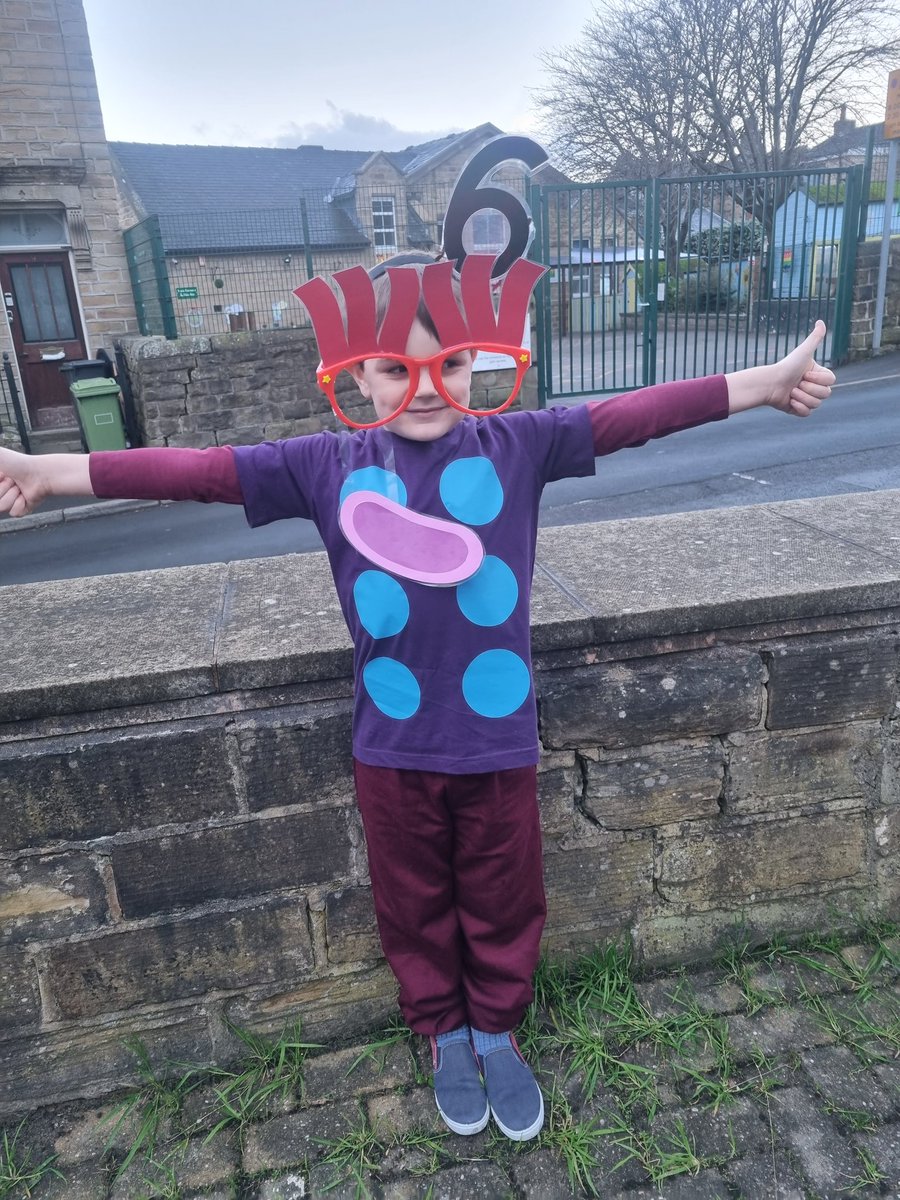 MuddyHandsMum's tweet photo. #NSPCC #NumberDay @BirstallAcad today! R is '6' chosen by himself, because he is nearly 6! #nspccnumberday #numberblock #numberblock6 #cbbc https://t.co/hXv2g46NQW