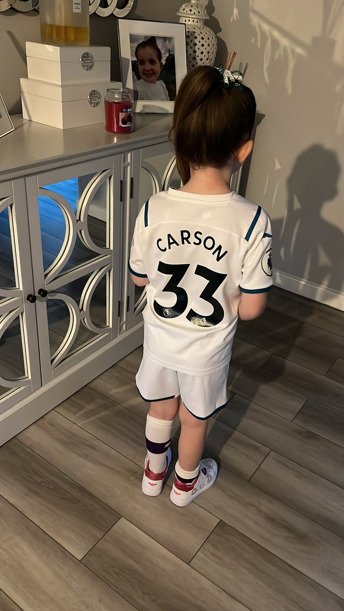 Aimee carson tweet media