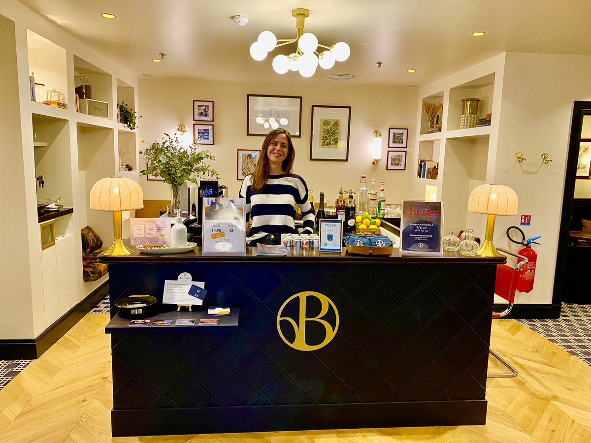 Bravo <a href="/Bonport_/">Bonport</a> #startup incubée au #lab #innovation @WelcomeCityLab, pour son magnifique espace #travail #coworking qualitatif avec services associés, doté d’une superbe #décoration, qui vient d’ouvrir à la #garemontparnasse (2è étage, partie droite). Félicitations <a href="/RBorneuf/">Raphaelle Borneuf</a>! 👍