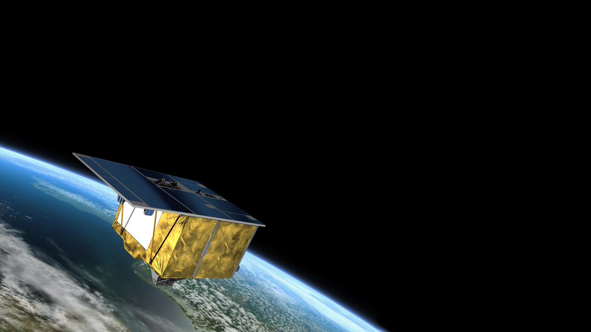 DLR_en's tweet photo. Keeping an eye on all ecosystems 🎍🌊🌲❄️ – the German environmental satellite #EnMAP is ready to ship to its launch site. With 242 channels in its hyperspectral instrument, the 🛰️ will look particularly closely at #ClimateChange &amp; how it affects Earth: https://t.co/okoLEfQtZb https://t.co/nxFKibb8i4